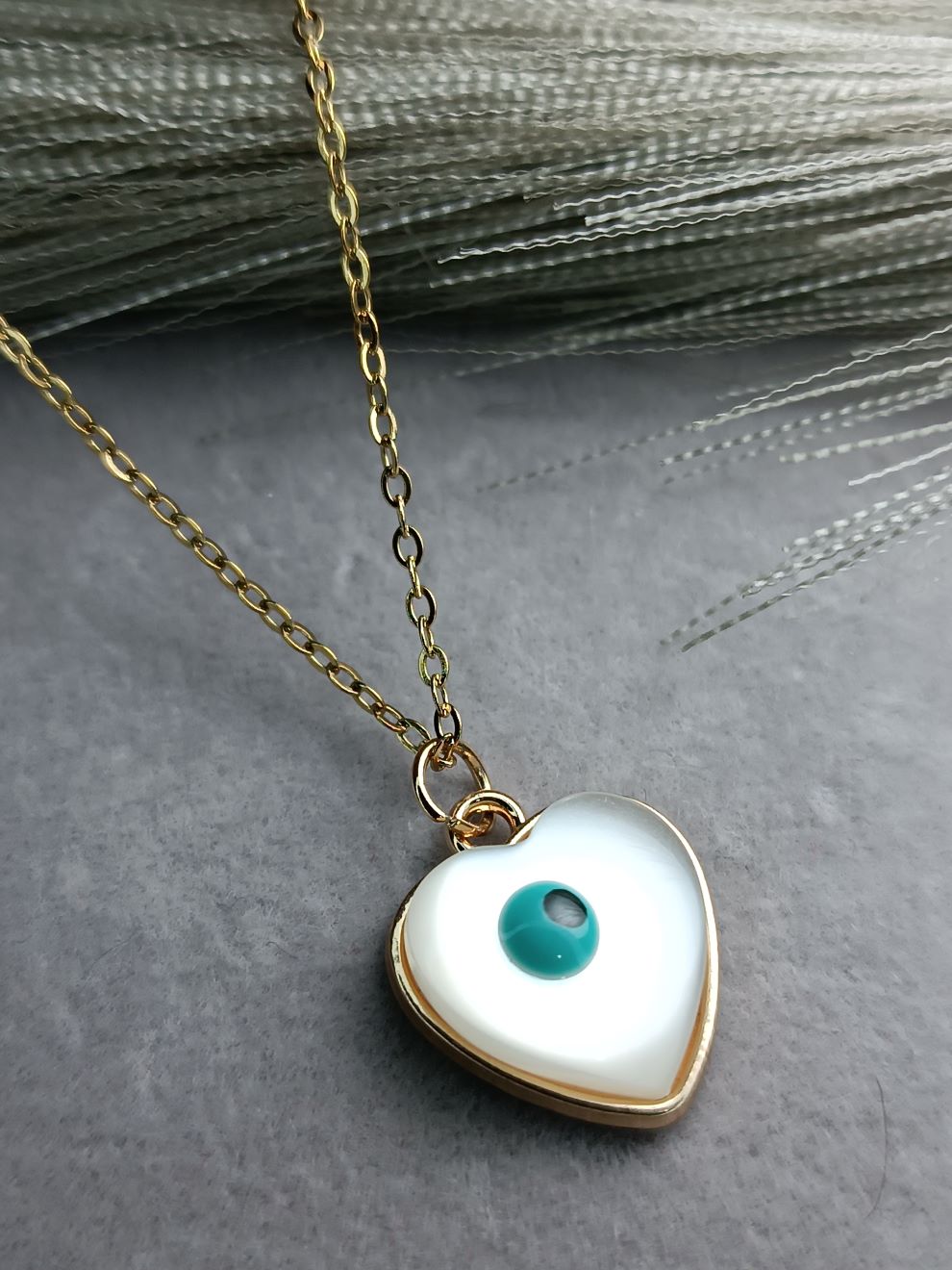 Μενταγιόν Καρδιά με Μάτι – Επιχρυσωμένο Ατσάλινο Κόσμημα για Καλή Τύχη και Προστασία (ΚΩΔ:5171) Μενταγιόν Καρδιά με Μάτι – Επιχρυσωμένο Ατσάλινο Κόσμημα για Καλή Τύχη και Προστασία (ΚΩΔ:5171)