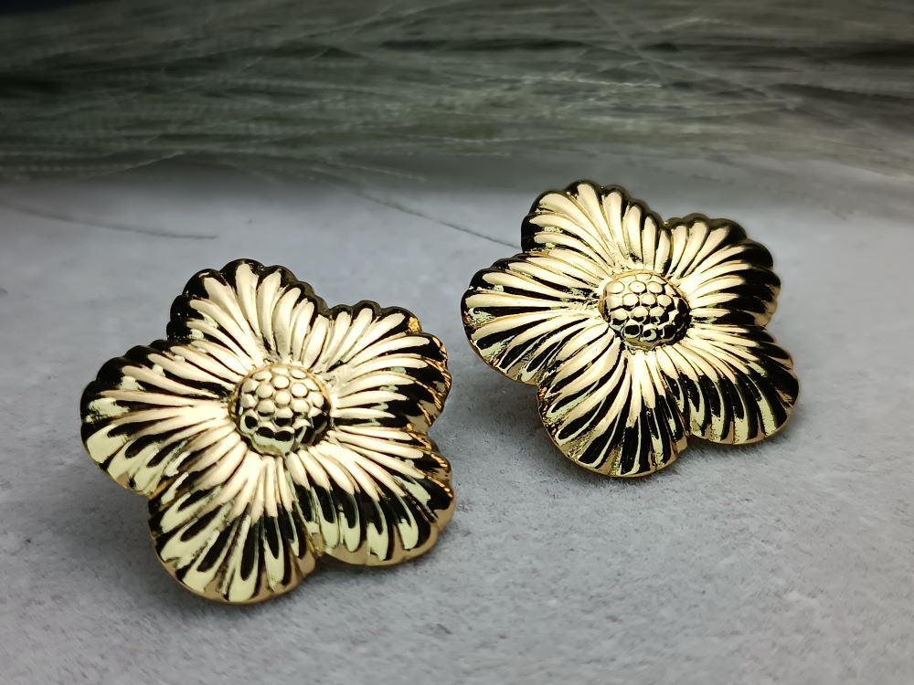 Χρυσά Ανάγλυφα Σκουλαρίκια Ακανόνιστου Σχήματος από Ανοξείδωτο Ατσάλι – Μοντέρνα(ΚΩΔ:5567) Χρυσά Ανάγλυφα Σκουλαρίκια Ακανόνιστου Σχήματος από Ανοξείδωτο Ατσάλι – Μοντέρνα(ΚΩΔ:5567)