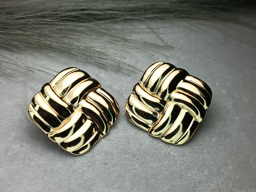 Φθινοπωρινά Σκουλαρίκια – Ο Απόλυτος Οδηγός για Στυλ το Φθινόπωρο