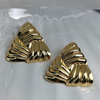 Χρυσά Γεωμετρικά Σκουλαρίκια Τρίγωνο από Ανοξείδωτο Ατσάλι – Εντυπωσιακά (ΚΩΔ:5569) Χρυσά Γεωμετρικά Σκουλαρίκια Τρίγωνο από Ανοξείδωτο Ατσάλι – Εντυπωσιακά (ΚΩΔ:5569)