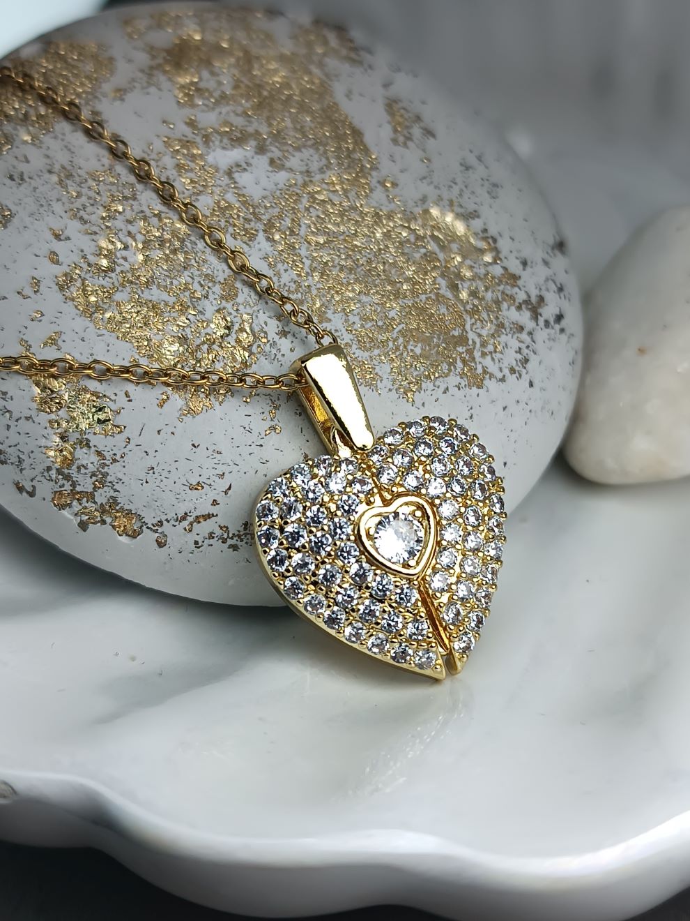 Κολιέ Καρδιά με Κρύσταλλα Επιχρυσωμένο (ΚΩΔ:54741) Κολιέ Καρδιά με Κρύσταλλα Επιχρυσωμένο (ΚΩΔ:54741)