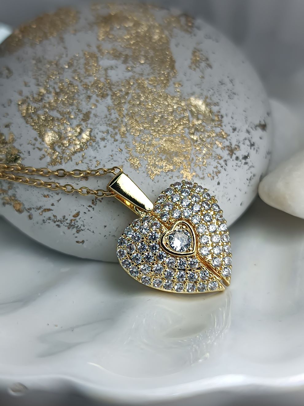 Κολιέ Καρδιά με Κρύσταλλα Επιχρυσωμένο (ΚΩΔ:54741) Κολιέ Καρδιά με Κρύσταλλα Επιχρυσωμένο (ΚΩΔ:54741)