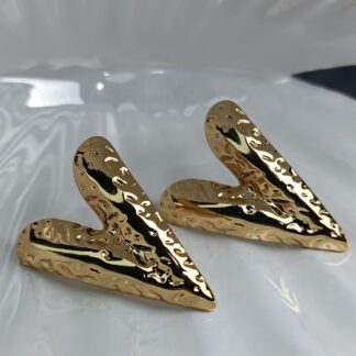 Χρυσά Καρδιόσχημα Σκουλαρίκια από Ανοξείδωτο Ατσάλι – Μοντέρνα Ανάγλυφη Υφή(ΚΩΔ:5572) Χρυσά Καρδιόσχημα Σκουλαρίκια από Ανοξείδωτο Ατσάλι – Μοντέρνα Ανάγλυφη Υφή(ΚΩΔ:5572)