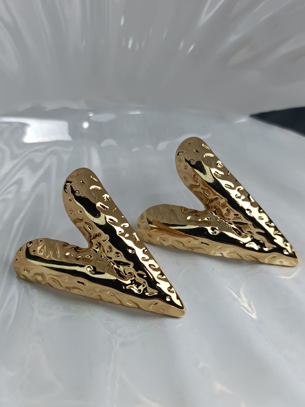 Χρυσά Καρδιόσχημα Σκουλαρίκια από Ανοξείδωτο Ατσάλι – Μοντέρνα Ανάγλυφη Υφή(ΚΩΔ:5572) Χρυσά Καρδιόσχημα Σκουλαρίκια από Ανοξείδωτο Ατσάλι – Μοντέρνα Ανάγλυφη Υφή(ΚΩΔ:5572)