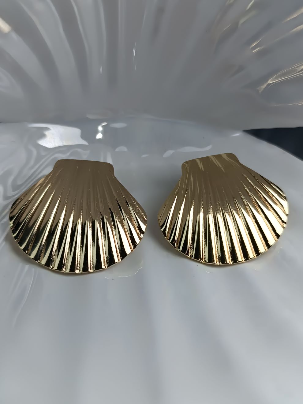 Χρυσά Σκουλαρίκια Κοχύλι από Ανοξείδωτο Ατσάλι – Καλοκαιρινό Στυλ (ΚΩΔ:5571) Χρυσά Σκουλαρίκια Κοχύλι από Ανοξείδωτο Ατσάλι – Καλοκαιρινό Στυλ (ΚΩΔ:5571)