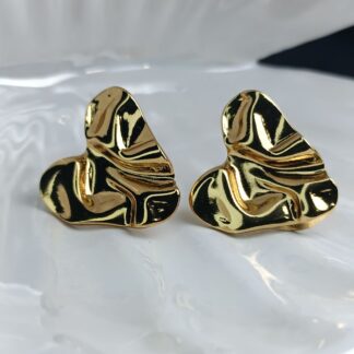 Αφαιρετικά Σκουλαρίκια Καρδιά από Επιχρυσωμένο Ατσάλι – Γλυπτική Πολυτέλεια σε Minimal Έκδοση(ΚΩΔ:5575)