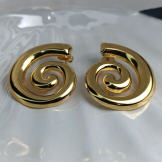 Χρυσά Σκουλαρίκια Σπείρα από Ανοξείδωτο Ατσάλι – Statement Spiral Earrings για Μοναδικές Εμφανίσεις (ΚΩΔ:5577) Χρυσά Σκουλαρίκια Σπείρα από Ανοξείδωτο Ατσάλι – Statement Spiral Earrings για Μοναδικές Εμφανίσεις (ΚΩΔ:5577)