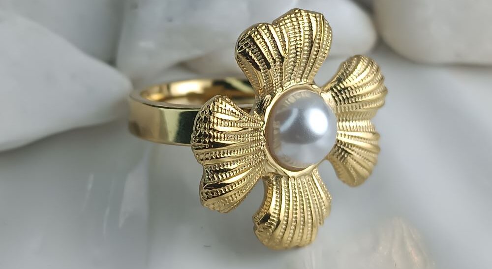 Δαχτυλίδι "Θαλάσσιο Άνθος" – Ατσάλι Επιχρυσωμένο (ΚΩΔ:0041) Δαχτυλίδι "Θαλάσσιο Άνθος" – Ατσάλι Επιχρυσωμένο (ΚΩΔ:0041)