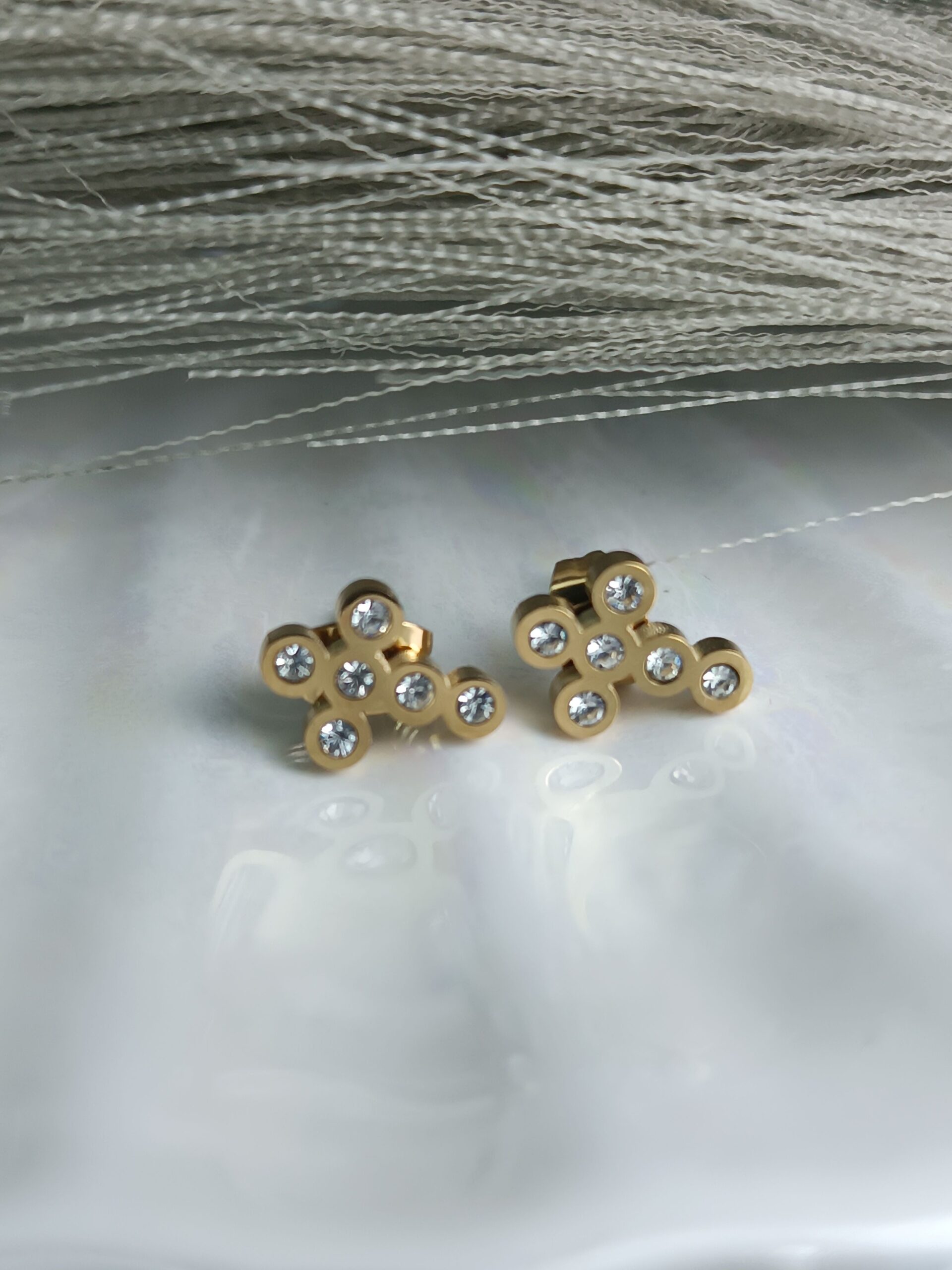 Σκουλαρίκια από Επιχρυσωμένο Ατσάλι με Κρυστάλλους (ΚΩΔ:5579) Σκουλαρίκια από Επιχρυσωμένο Ατσάλι με Κρυστάλλους (ΚΩΔ:5579)