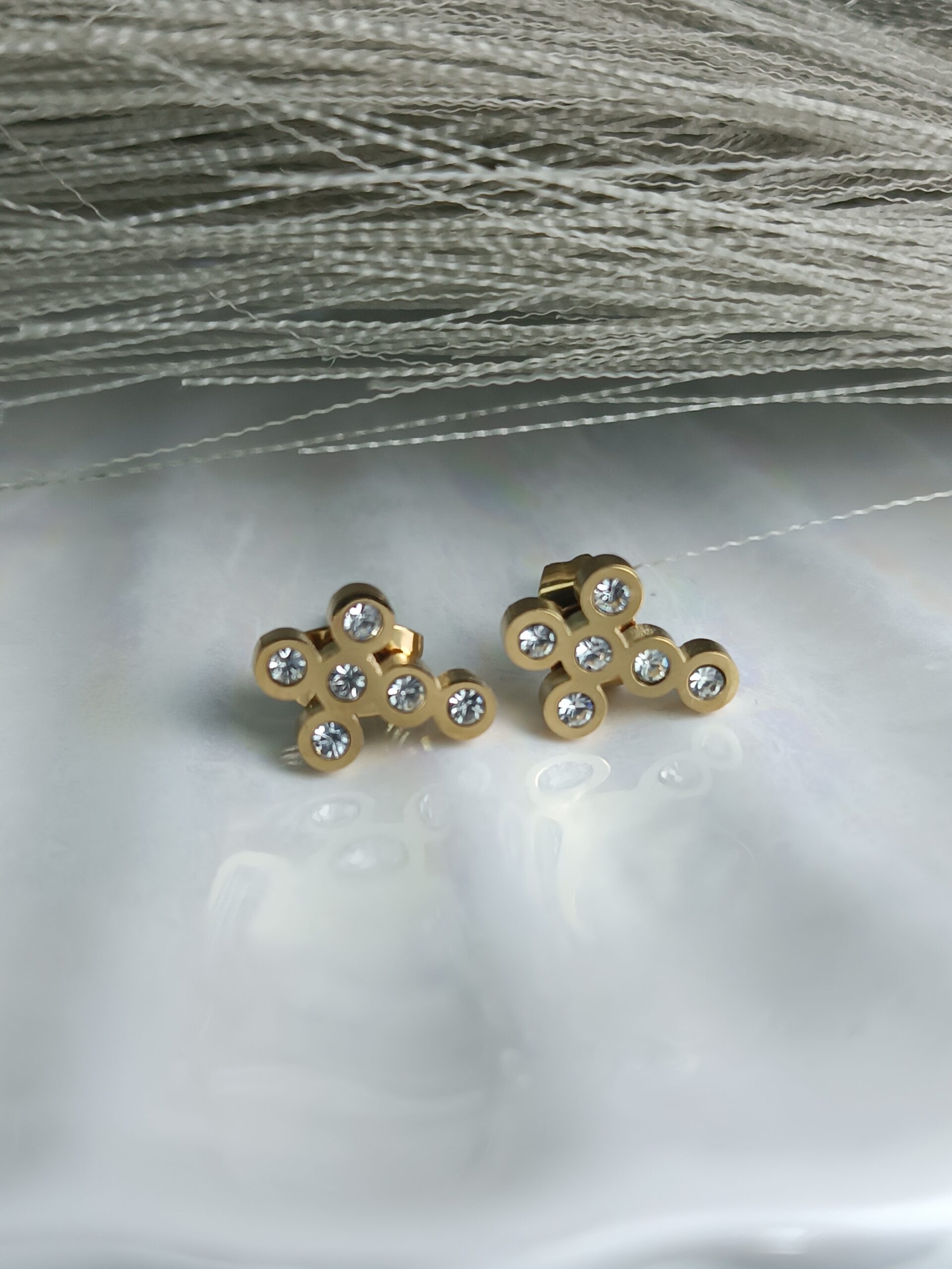 Σκουλαρίκια από Επιχρυσωμένο Ατσάλι με Κρυστάλλους (ΚΩΔ:5579) Σκουλαρίκια από Επιχρυσωμένο Ατσάλι με Κρυστάλλους (ΚΩΔ:5579)