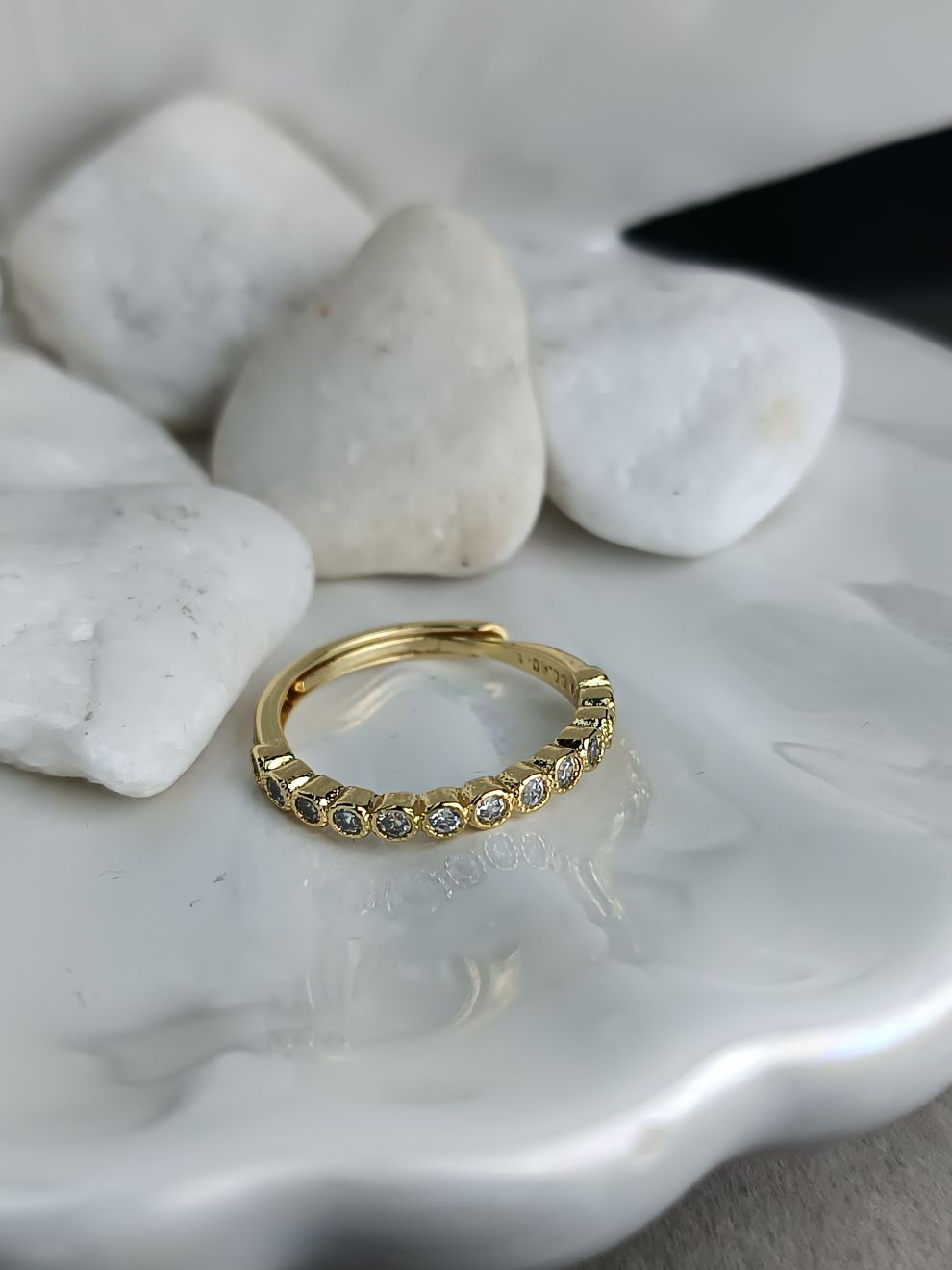 Ασημένιο Δαχτυλίδι με κρυσταλλο (ΚΩΔ:5594) Ασημένιο Δαχτυλίδι με κρυσταλλο (ΚΩΔ:5594)