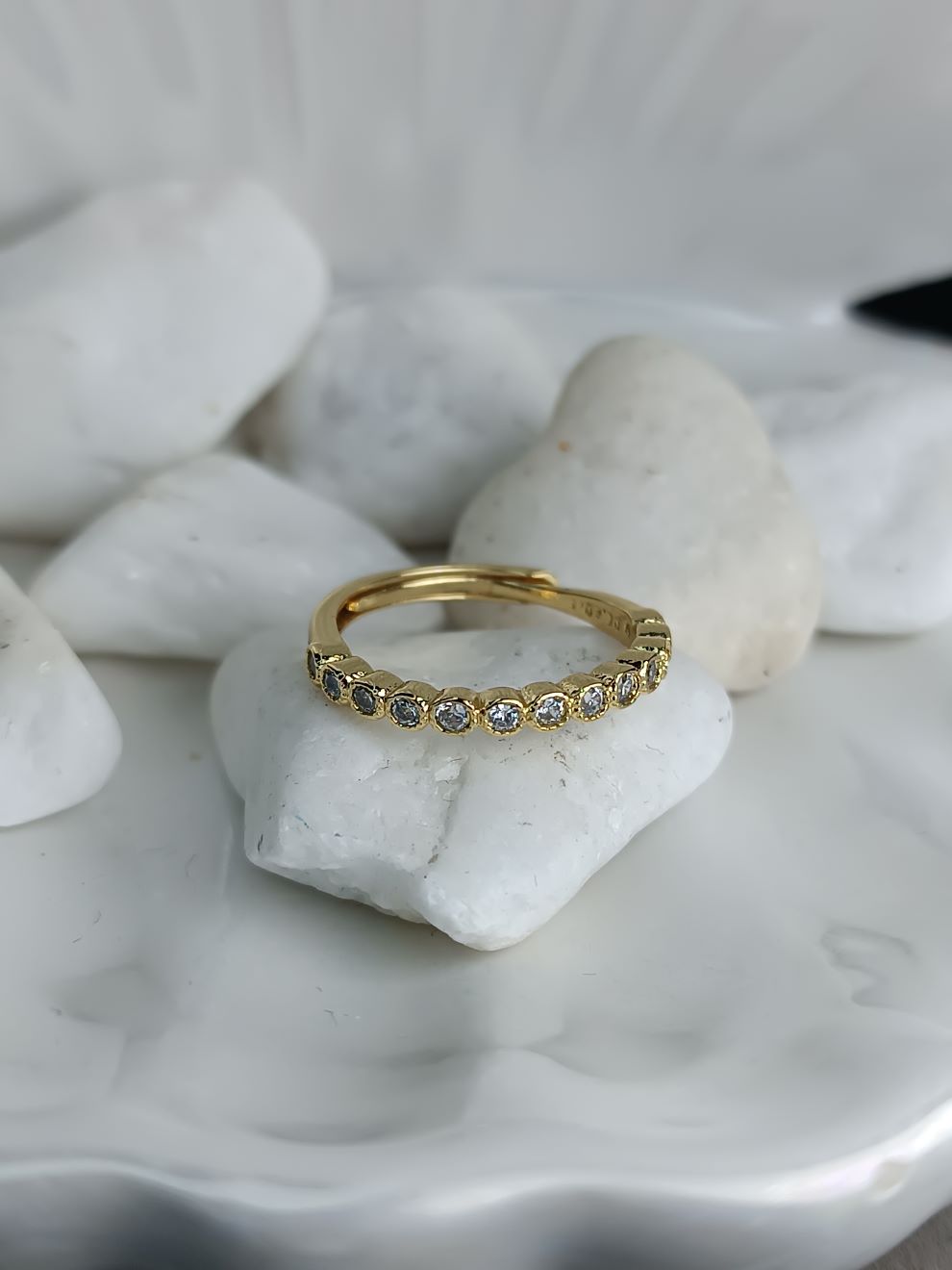 Ασημένιο Δαχτυλίδι με κρυσταλλο (ΚΩΔ:5594) Ασημένιο Δαχτυλίδι με κρυσταλλο (ΚΩΔ:5594)