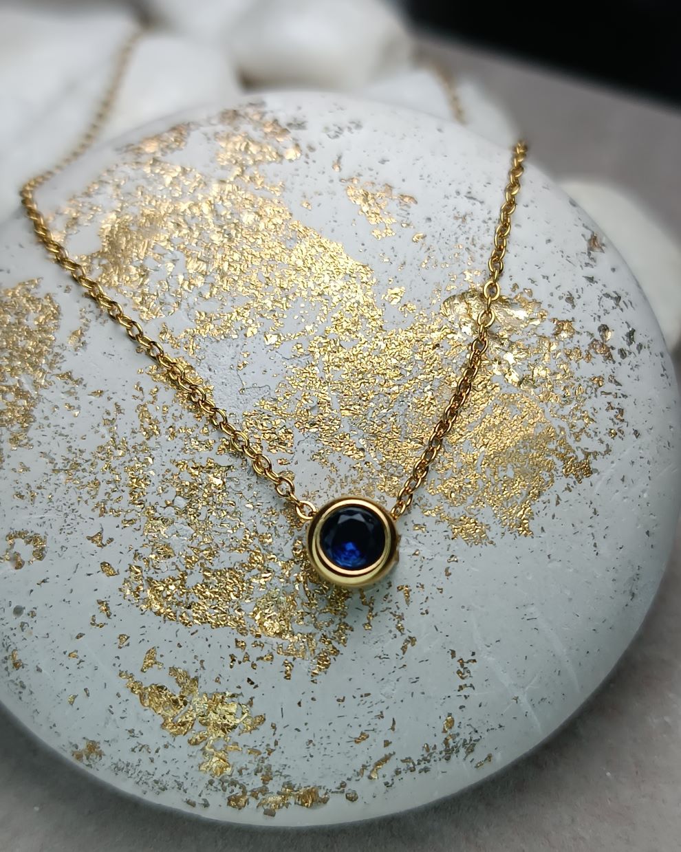 Κολιέ από Ατσάλι με Μπλε Κρύσταλλο(ΚΩΔ:559941) Κολιέ από Ατσάλι με Μπλε Κρύσταλλο(ΚΩΔ:559941)