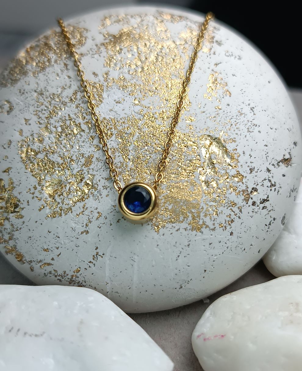 Κολιέ από Ατσάλι με Μπλε Κρύσταλλο(ΚΩΔ:559941) Κολιέ από Ατσάλι με Μπλε Κρύσταλλο(ΚΩΔ:559941)