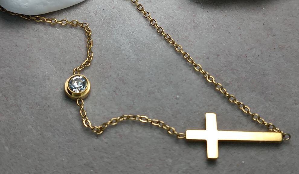 Βραχιόλια από Ατσάλι: Κομψότητα, Αντοχή & Στυλ που Διαρκεί.