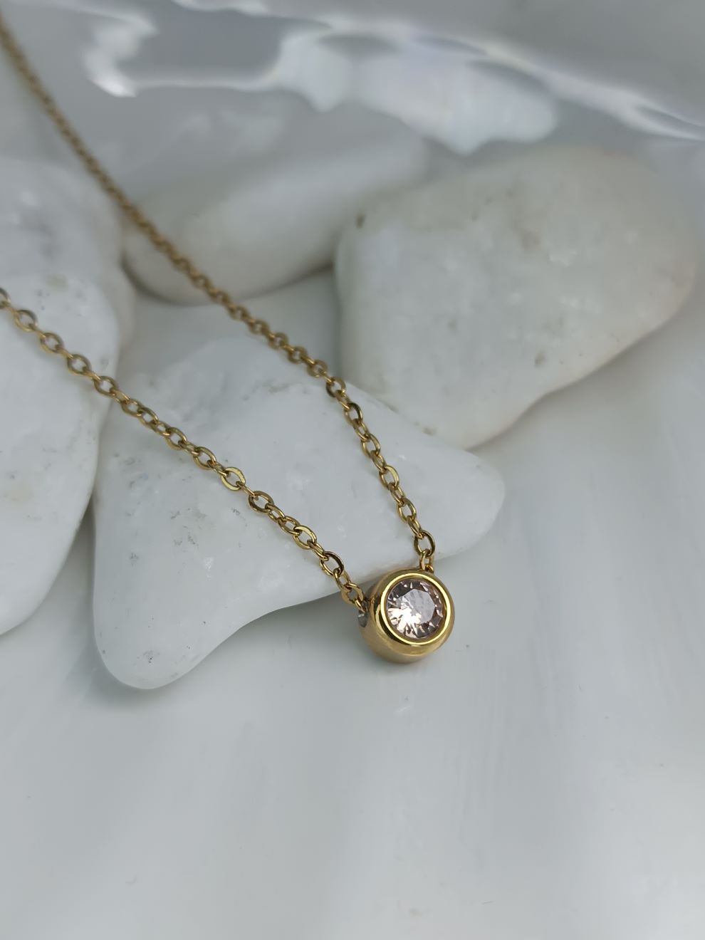 Γυναικείο Κολιέ από Ατσάλι με Ροζ Κρύσταλλο(ΚΩΔ:55991) Γυναικείο Κολιέ από Ατσάλι με Ροζ Κρύσταλλο(ΚΩΔ:55991)