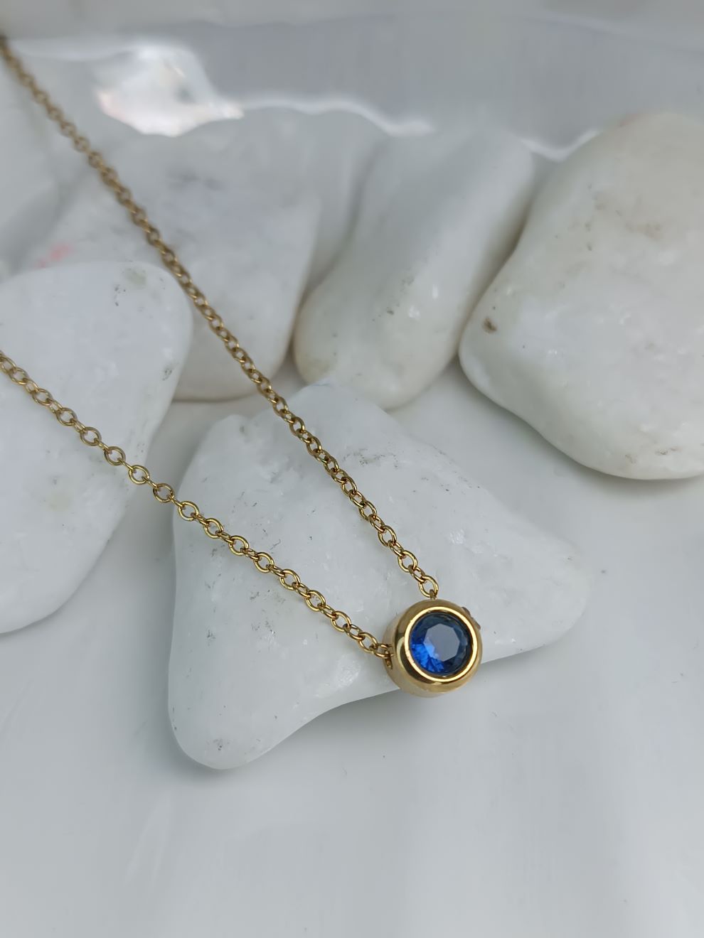 Κολιέ από Ατσάλι με Μπλε Κρύσταλλο(ΚΩΔ:559941) Κολιέ από Ατσάλι με Μπλε Κρύσταλλο(ΚΩΔ:559941)