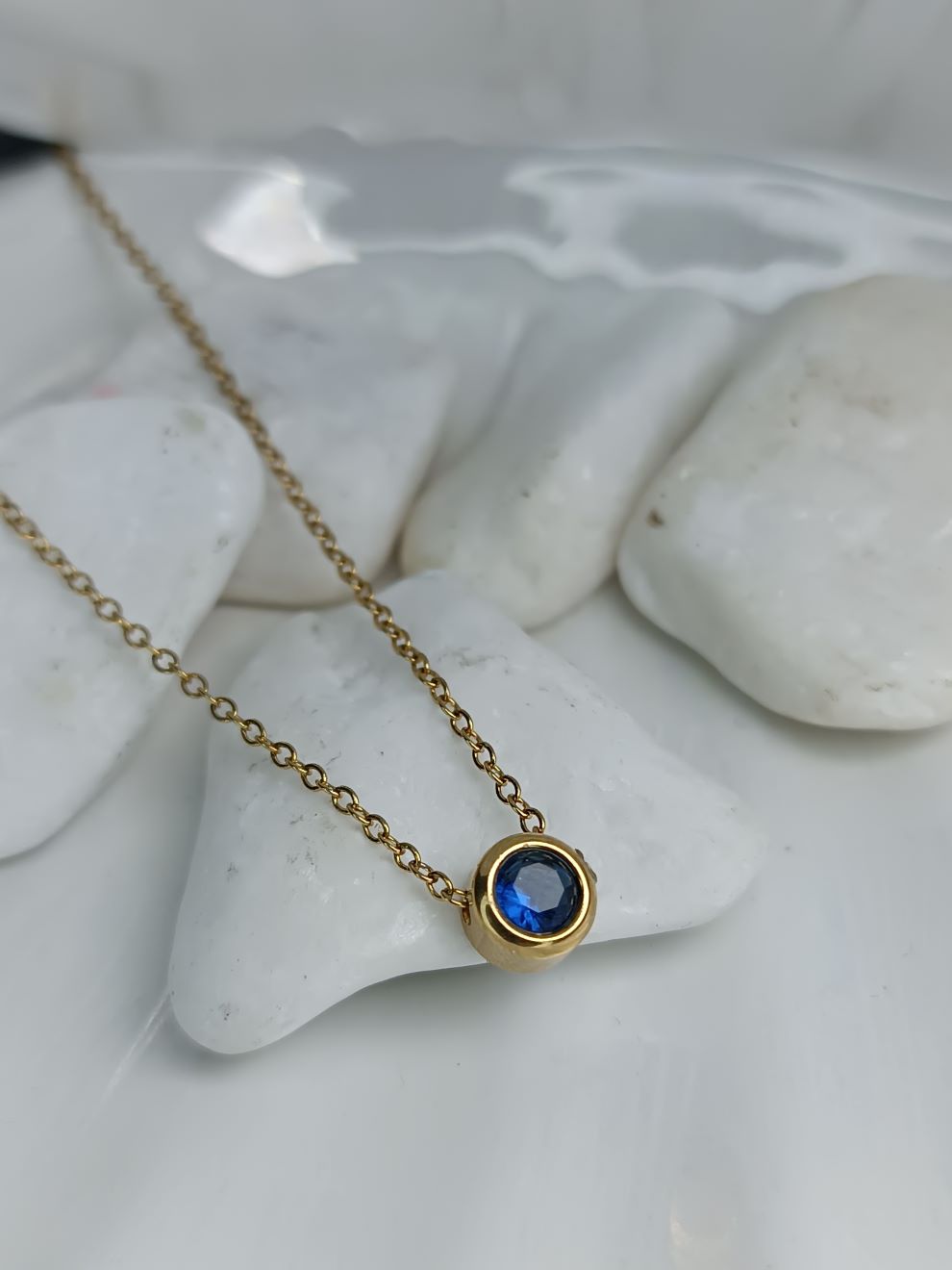 Κολιέ από Ατσάλι με Μπλε Κρύσταλλο(ΚΩΔ:559941) Κολιέ από Ατσάλι με Μπλε Κρύσταλλο(ΚΩΔ:559941)