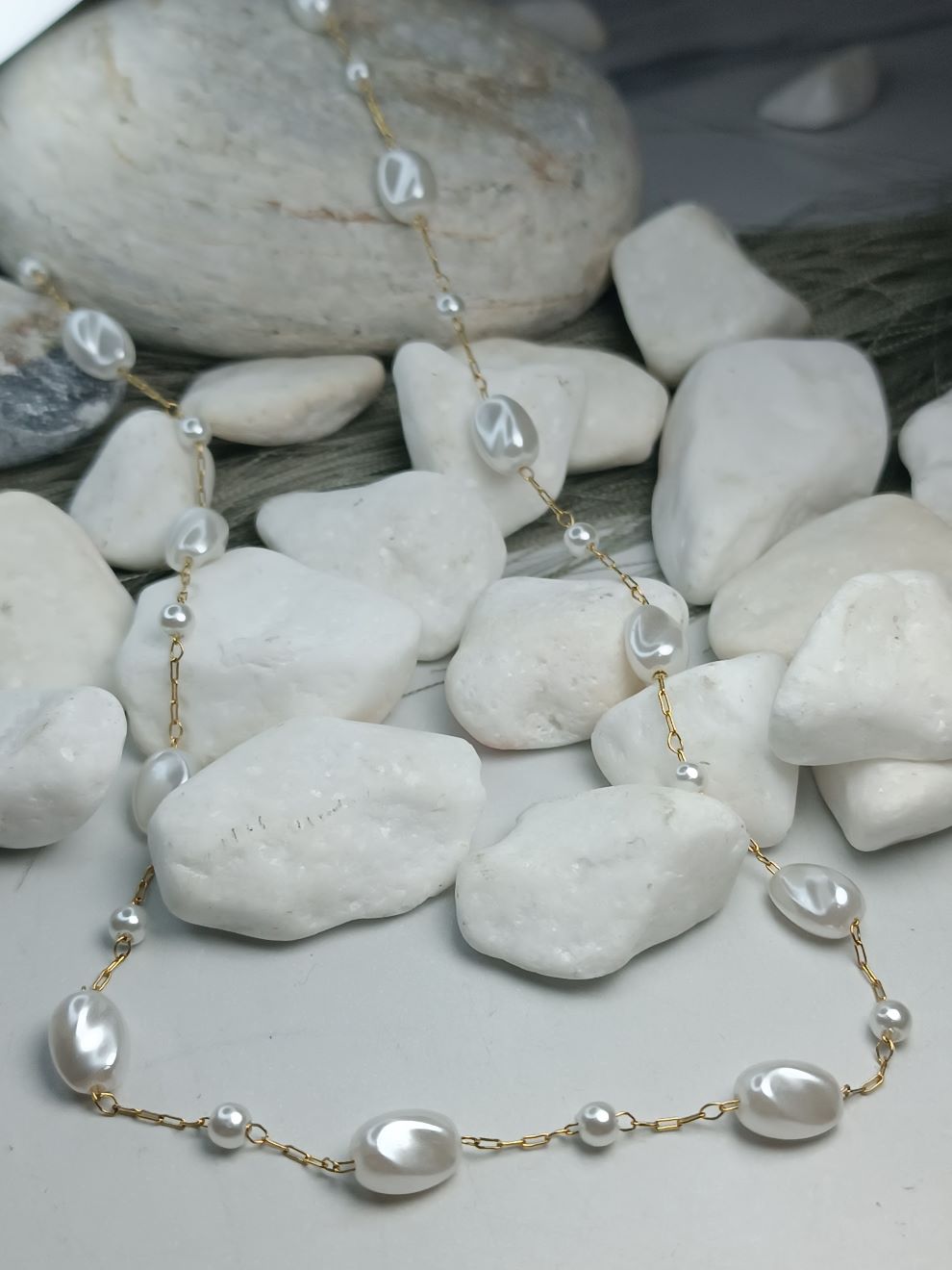 Γυναικείο Κολιέ από Ατσάλι με Λευκές Πέρλες – Minimal & Κομψό(ΚΩΔ:00971) Γυναικείο Κολιέ από Ατσάλι με Λευκές Πέρλες – Minimal & Κομψό(ΚΩΔ:00971)