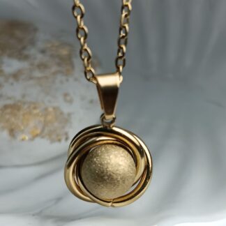 Κολιέ Ατσάλι Χρυσό με Μπίλια στη Μέση – Λαμπερό Κοσμήμα με Χρυσόσκονη (ΚΩΔ:44196)