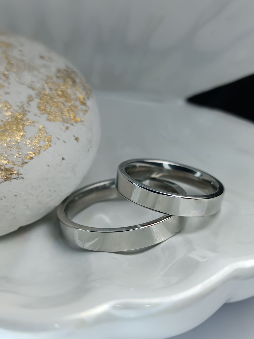 Βέρες Ατσάλι σε Ασημένιο Χρώμα – Minimal & Elegant Δαχτυλίδια για Ζευγάρια (ΚΩΔ:00191) | Kosmimatomania Βέρες Ατσάλι σε Ασημένιο Χρώμα – Minimal & Elegant Δαχτυλίδια για Ζευγάρια (ΚΩΔ:00191) | Kosmimatomania