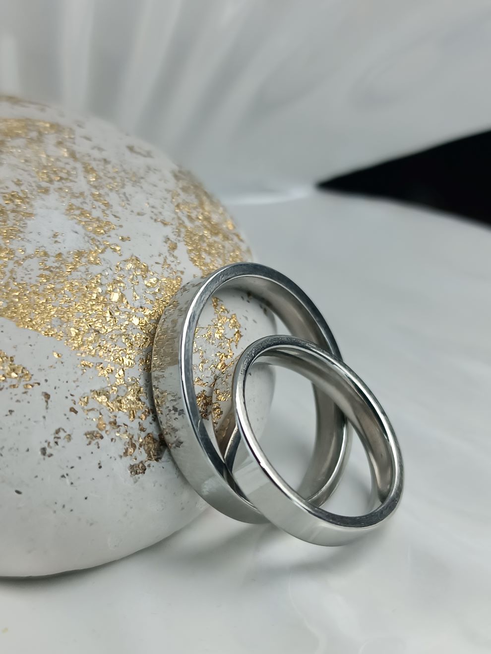 Βέρες Ατσάλι σε Ασημένιο Χρώμα – Minimal & Elegant Δαχτυλίδια για Ζευγάρια (ΚΩΔ:00191) | Kosmimatomania Βέρες Ατσάλι σε Ασημένιο Χρώμα – Minimal & Elegant Δαχτυλίδια για Ζευγάρια (ΚΩΔ:00191) | Kosmimatomania