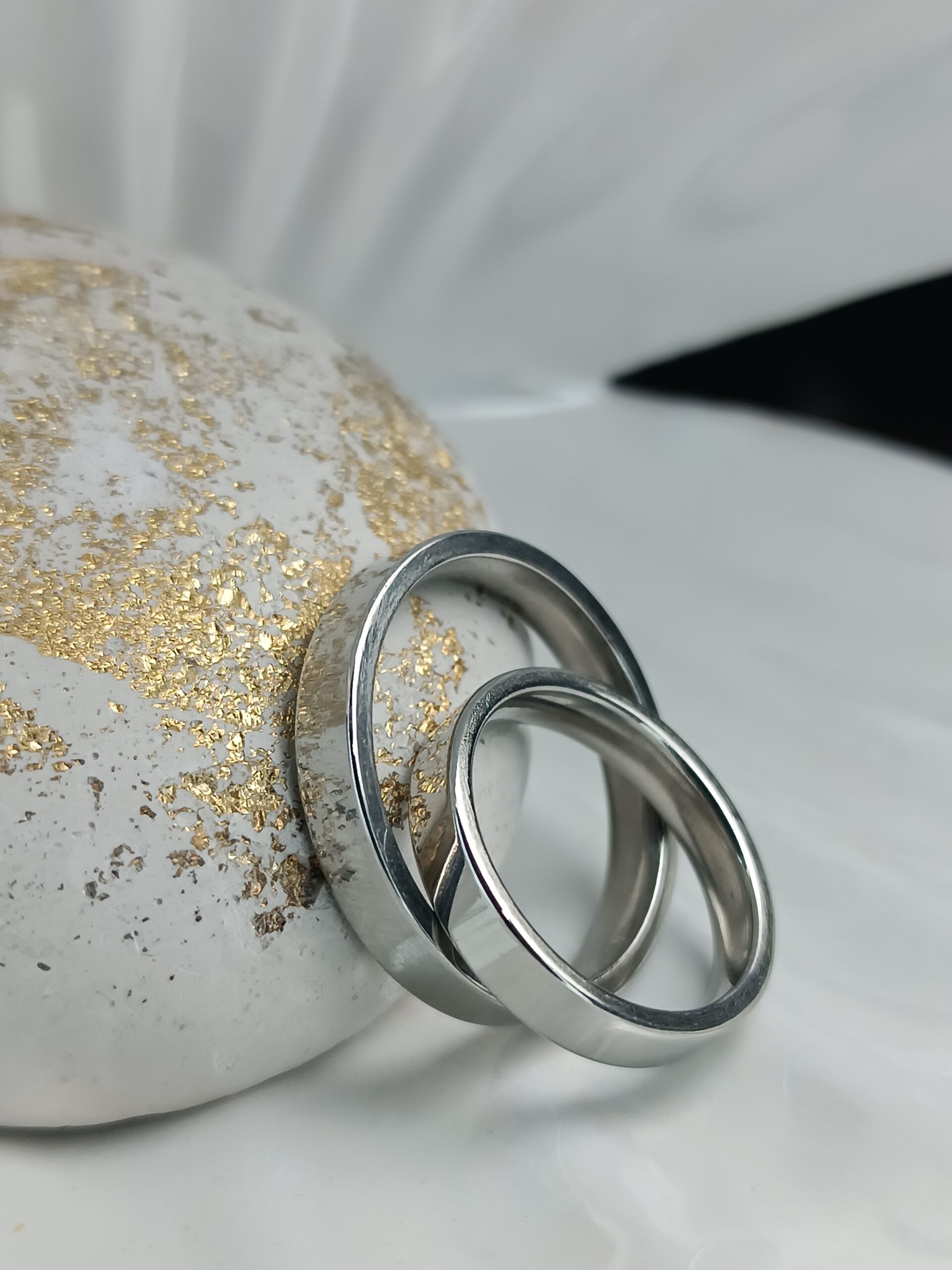 Βέρες Ατσάλι σε Ασημένιο Χρώμα – Minimal & Elegant Δαχτυλίδια για Ζευγάρια (ΚΩΔ:00191) | Kosmimatomania Βέρες Ατσάλι σε Ασημένιο Χρώμα – Minimal & Elegant Δαχτυλίδια για Ζευγάρια (ΚΩΔ:00191) | Kosmimatomania