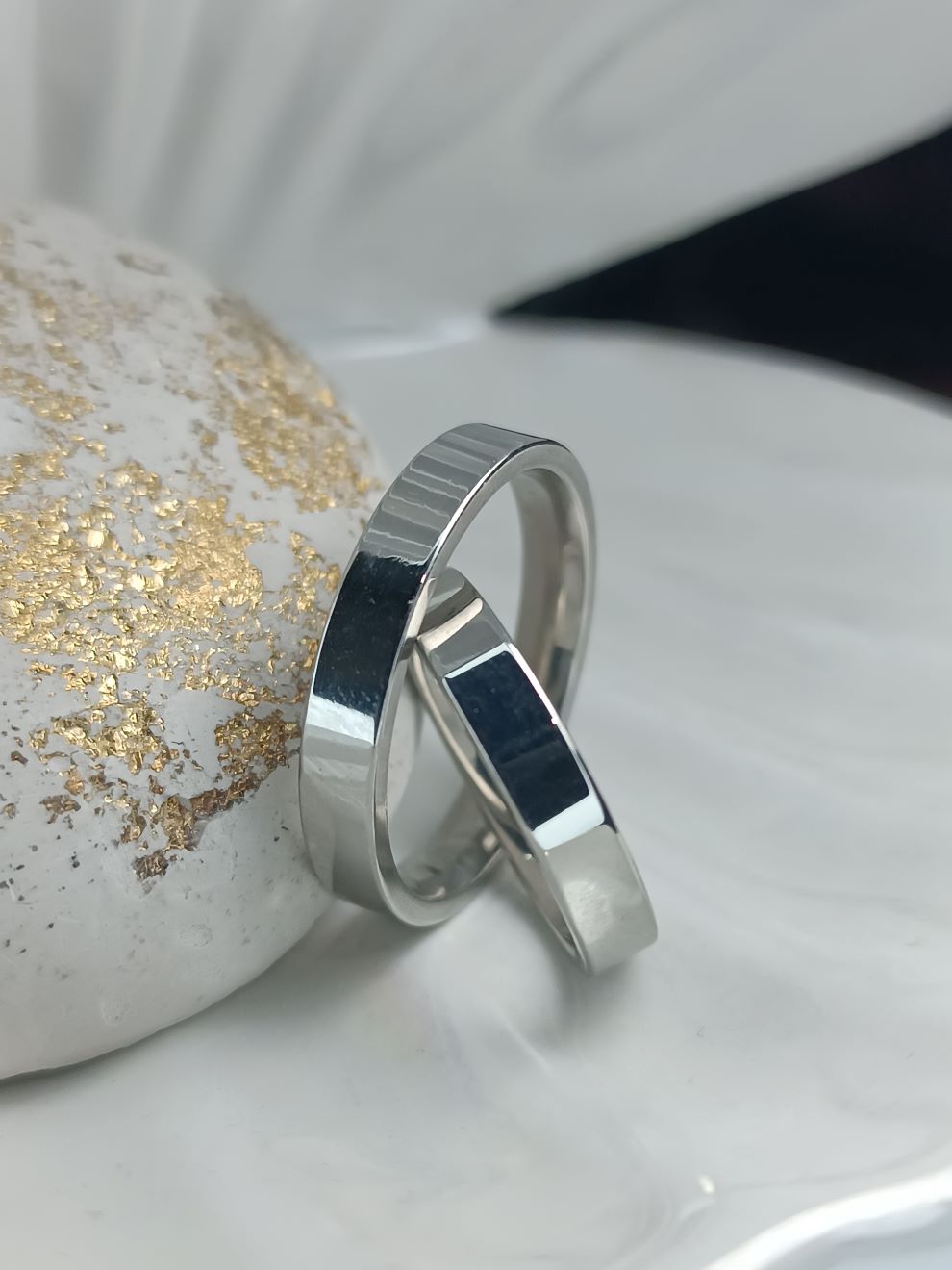 Βέρες Ατσάλι σε Ασημένιο Χρώμα – Minimal & Elegant Δαχτυλίδια για Ζευγάρια (ΚΩΔ:00191) | Kosmimatomania Βέρες Ατσάλι σε Ασημένιο Χρώμα – Minimal & Elegant Δαχτυλίδια για Ζευγάρια (ΚΩΔ:00191) | Kosmimatomania