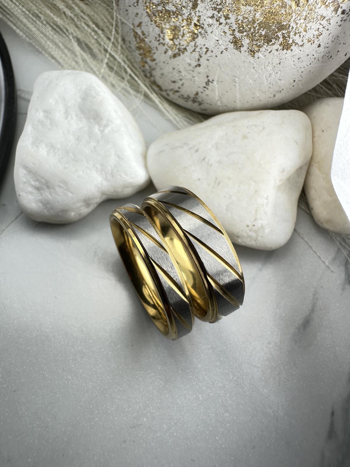 Βέρες από Ατσάλι Δίχρωμες Χρυσό & Ασημί (ΚΩΔ:44771) – Πολυτελές Σετ Γάμου | Kosmimatomania.gr Βέρες από Ατσάλι Δίχρωμες Χρυσό & Ασημί (ΚΩΔ:44771) – Πολυτελές Σετ Γάμου | Kosmimatomania.gr