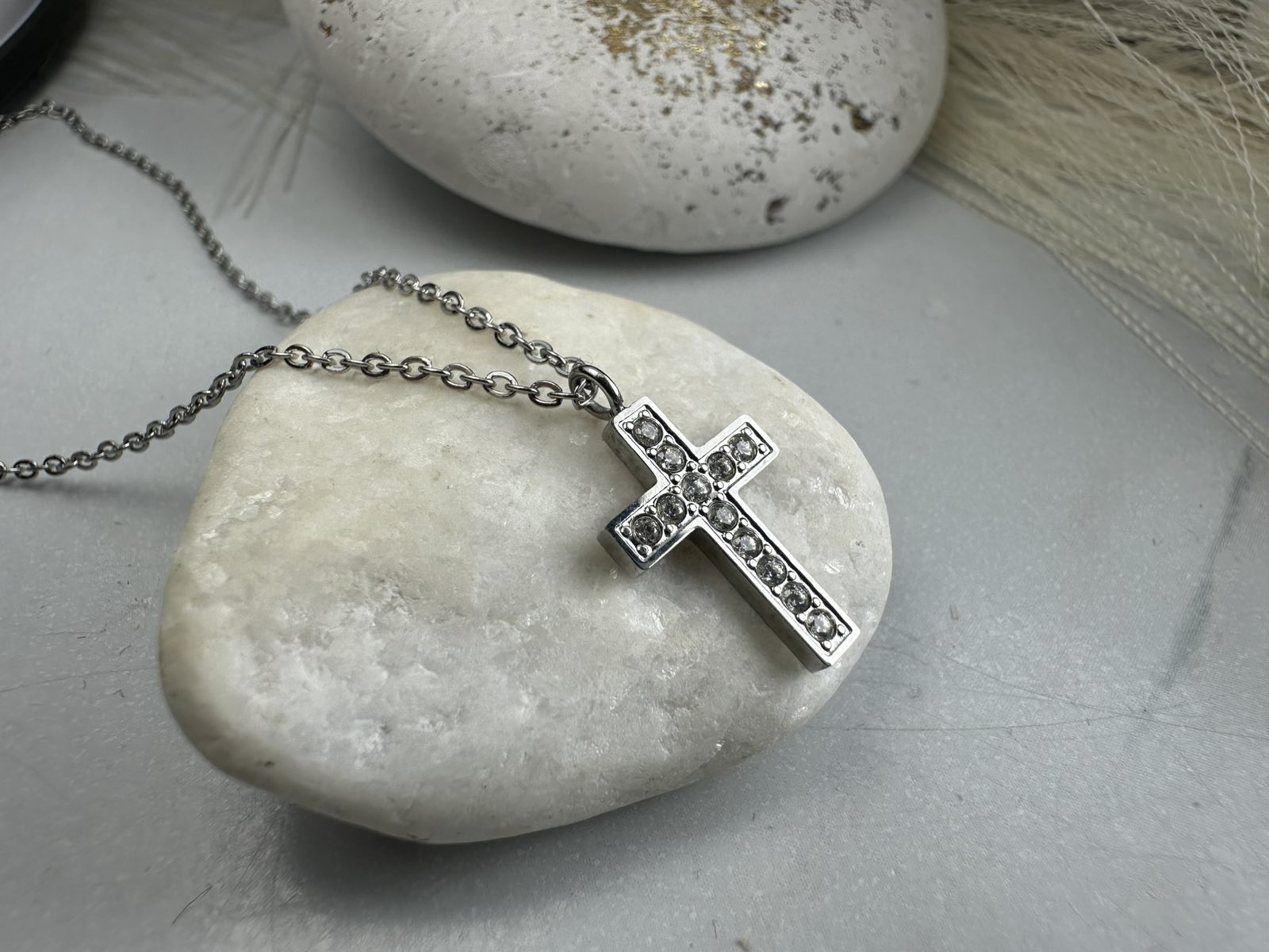 Σταυρός από Ανοξείδωτο Ατσάλι με Πέτρες (ΚΩΔ:77441) – Λαμπερός & Διαχρονικός | Kosmimatomaniа.gr Σταυρός από Ανοξείδωτο Ατσάλι με Πέτρες (ΚΩΔ:77441) – Λαμπερός & Διαχρονικός | Kosmimatomaniа.gr