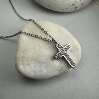 Σταυρός από Ανοξείδωτο Ατσάλι με Πέτρες (ΚΩΔ:77441) – Λαμπερός & Διαχρονικός | Kosmimatomaniа.gr Σταυρός από Ανοξείδωτο Ατσάλι με Πέτρες (ΚΩΔ:77441) – Λαμπερός & Διαχρονικός | Kosmimatomaniа.gr