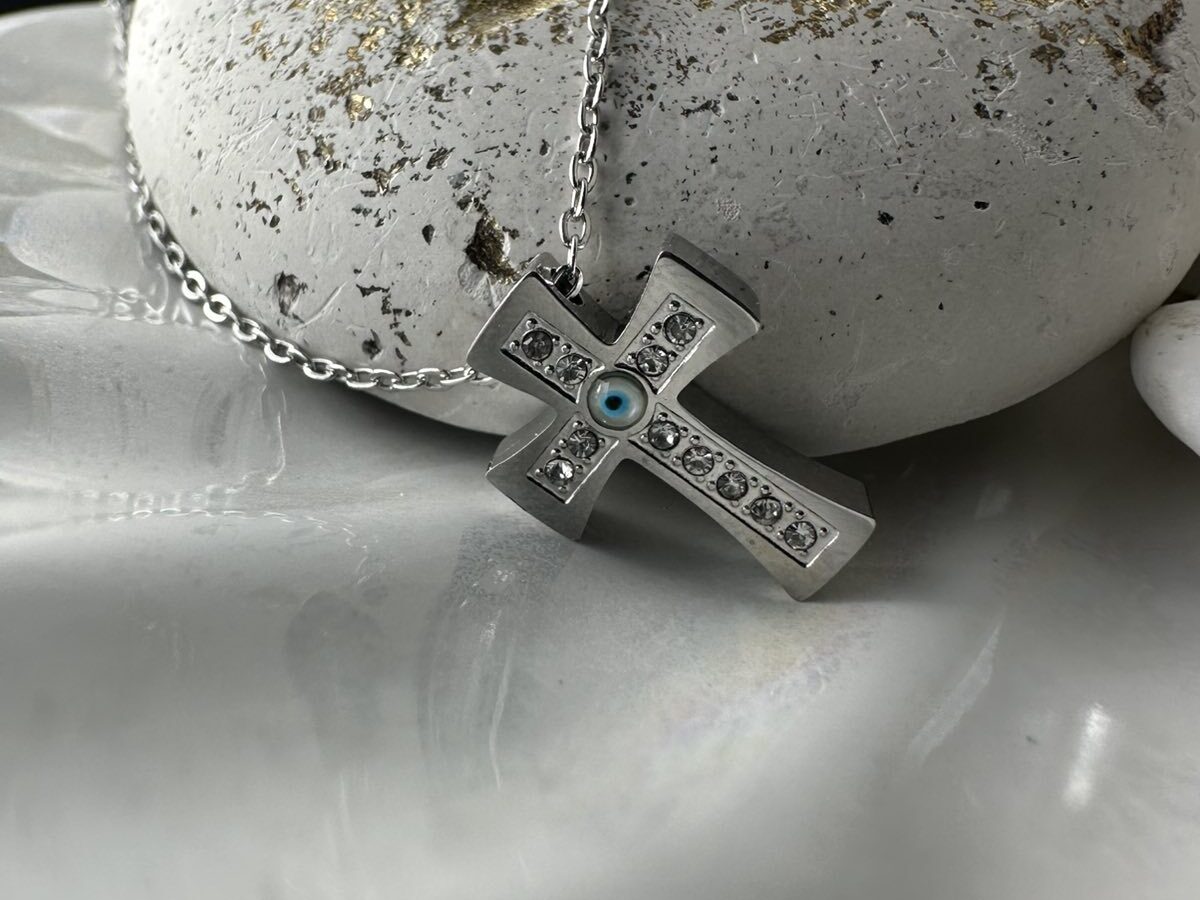 Σταυρός από Ατσάλι με Ματάκι (ΚΩΔ:44991) & Διάφανα Κρύσταλλα | Kosmimatomania Σταυρός από Ατσάλι με Ματάκι (ΚΩΔ:44991) & Διάφανα Κρύσταλλα | Kosmimatomania