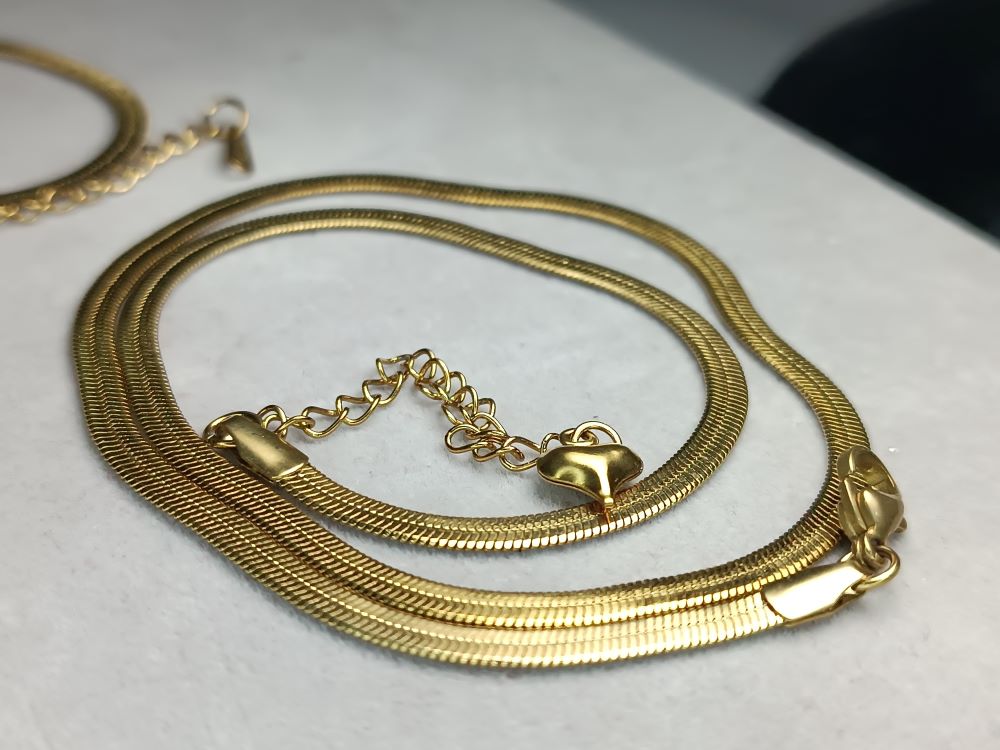 Αλυσίδα από Ατσάλι Κίτρινο Χρυσό Πλακέ Ίσια(ΚΩΔ:4561) | Kosmimatomania Αλυσίδα από Ατσάλι Κίτρινο Χρυσό Πλακέ Ίσια(ΚΩΔ:4561) | Kosmimatomania