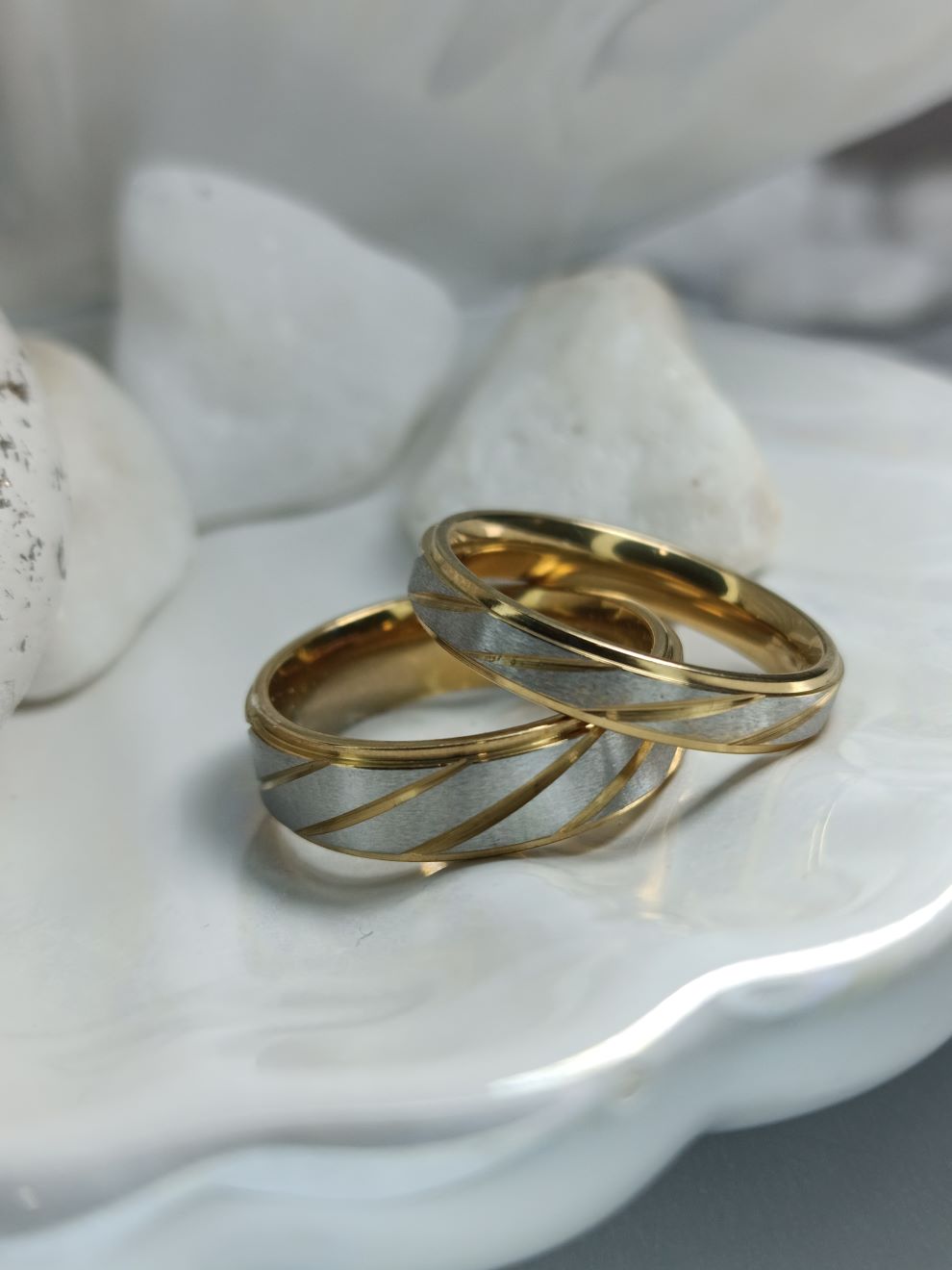 Βέρες από Ατσάλι Δίχρωμες Χρυσό & Ασημί (ΚΩΔ:44771) – Πολυτελές Σετ Γάμου | Kosmimatomania.gr Βέρες από Ατσάλι Δίχρωμες Χρυσό & Ασημί (ΚΩΔ:44771) – Πολυτελές Σετ Γάμου | Kosmimatomania.gr