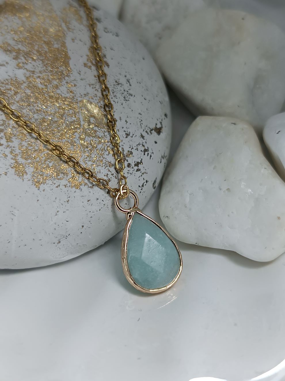 Κολιέ από Ανοξείδωτο Ατσάλι με Γαλάζια Πέτρα Σταγόνα (ΚΩΔ:87441) – Διακριτική Πολυτέλεια | Kosmimatomania.gr Κολιέ από Ανοξείδωτο Ατσάλι με Γαλάζια Πέτρα Σταγόνα (ΚΩΔ:87441) – Διακριτική Πολυτέλεια | Kosmimatomania.gr