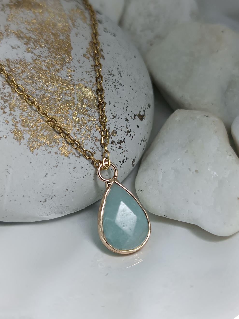 Κολιέ από Ανοξείδωτο Ατσάλι με Γαλάζια Πέτρα Σταγόνα (ΚΩΔ:87441) – Διακριτική Πολυτέλεια | Kosmimatomania.gr Κολιέ από Ανοξείδωτο Ατσάλι με Γαλάζια Πέτρα Σταγόνα (ΚΩΔ:87441) – Διακριτική Πολυτέλεια | Kosmimatomania.gr