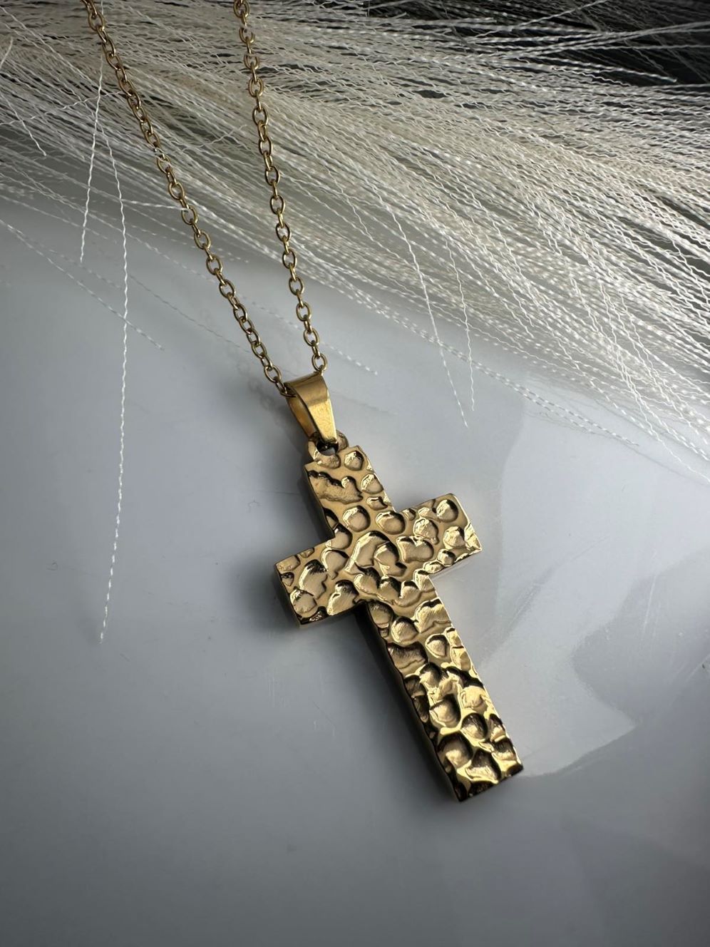 Χρυσός Σταυρός από Ανοξείδωτο Ατσάλι με Σφυρήλατη Υφή (ΚΩΔ:81569)| Kosmimatomania.gr Χρυσός Σταυρός από Ανοξείδωτο Ατσάλι με Σφυρήλατη Υφή (ΚΩΔ:81569)| Kosmimatomania.gr