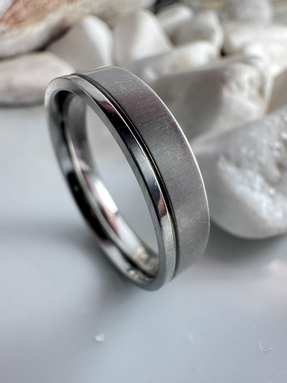 Δαχτυλίδι Ατσάλι Ασημί (ΚΩΔ:558311)| Σαγρέ & Γυαλιστερή Επιφάνεια | Kosmimatomaniа.gr Δαχτυλίδι Ατσάλι Ασημί (ΚΩΔ:558311)| Σαγρέ & Γυαλιστερή Επιφάνεια | Kosmimatomaniа.gr