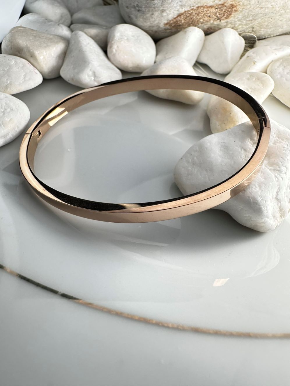 Βραχιόλι από Ανοξείδωτο Ατσάλι σε Ροζ Χρυσό – Minimal Elegant Bracelet (ΚΩΔ:885492) | Kosmimatomania Βραχιόλι από Ανοξείδωτο Ατσάλι σε Ροζ Χρυσό – Minimal Elegant Bracelet (ΚΩΔ:885492) | Kosmimatomania