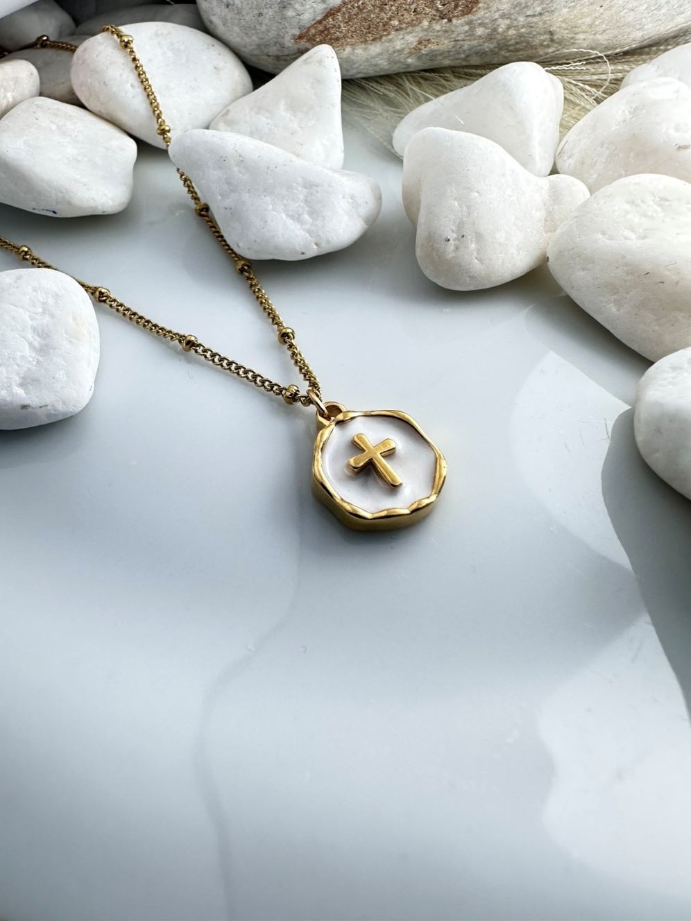 Πλακέτα με Σταυρό από Ανοξείδωτο Ατσάλι (ΚΩΔ:55179)– Χρυσό Χρώμα | Kosmimatomania.gr Πλακέτα με Σταυρό από Ανοξείδωτο Ατσάλι (ΚΩΔ:55179)– Χρυσό Χρώμα | Kosmimatomania.gr